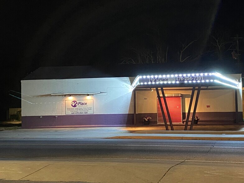 Primary Photo Of 2920 Houston Ave, Macon-Bibb Theater Concert Hall For Sale