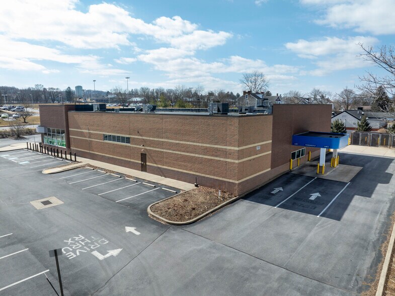 More Photos Of 821 E Bishop St, Bellefonte Drugstore For Sale