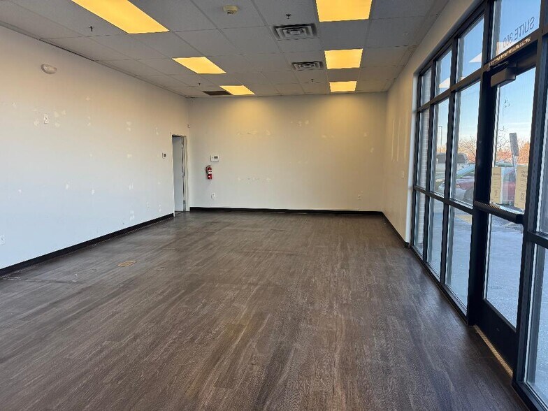 More Photos Of 163 Cheney Dr W, Twin Falls General Retail For Lease