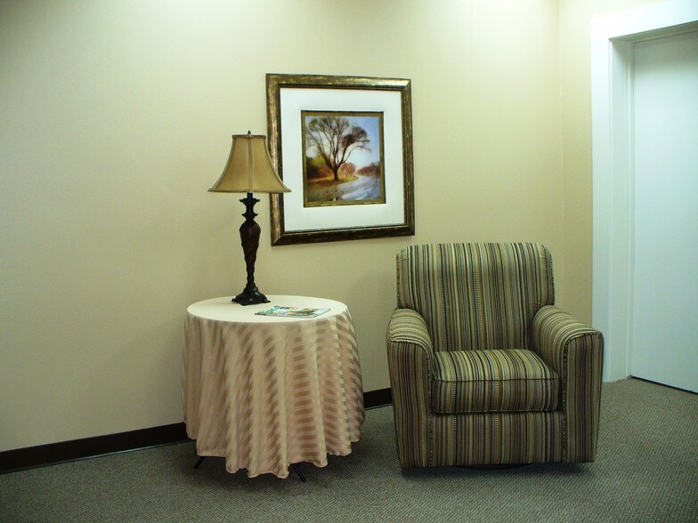 More Photos Of 1230 High St, Auburn Office For Lease