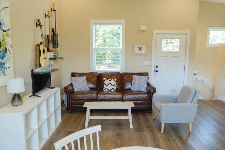 More Photos Of 14 Red Maple Dr, Weaverville Multifamily For Sale