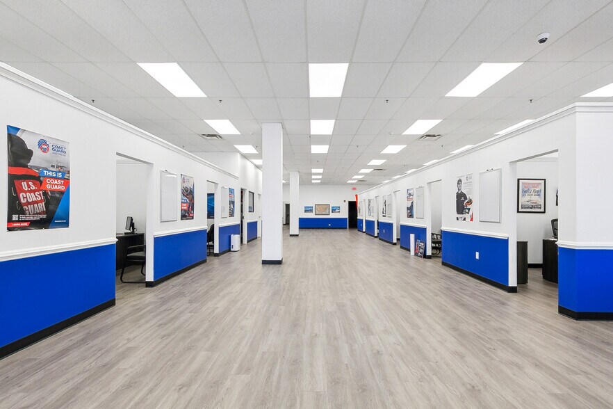 More Photos Of 3908 Veterans Memorial Blvd, Metairie General Retail For Sale