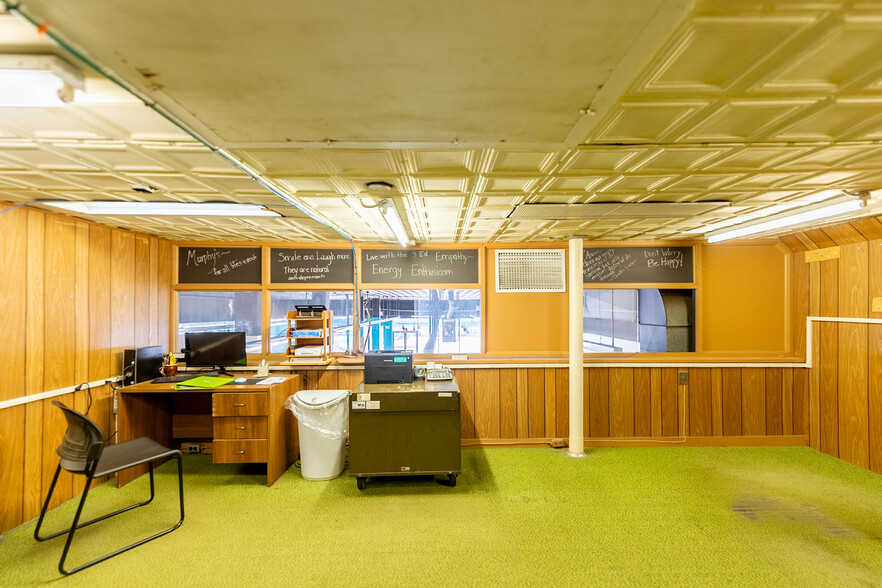 More Photos Of 815 S Main St, Stillwater Storefront Retail Office For Sale