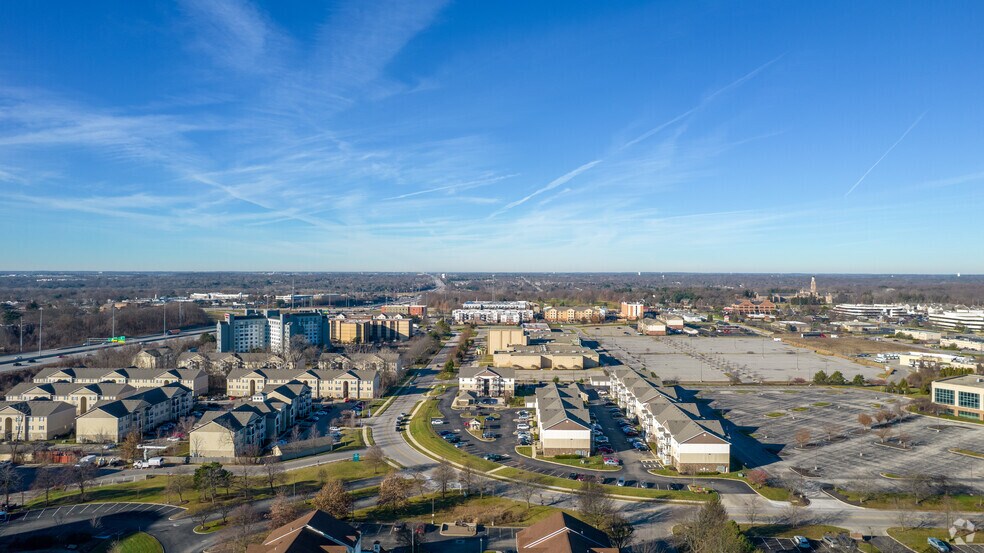 More Photos Of 535 Lakeview Plaza Blvd, Worthington Warehouse For Sale