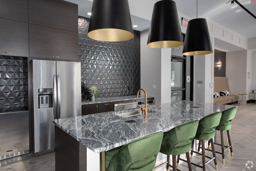 More Photos Of 4040 Gateway Dr, Fairfax Apartments For Lease