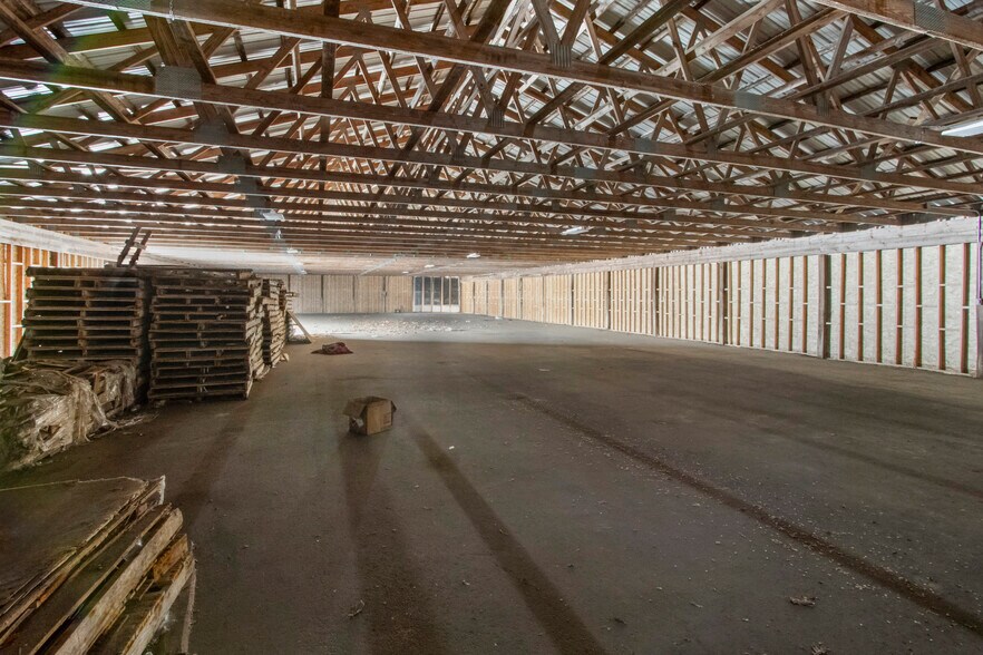 More Photos Of 2660 Main Rd, Franklinville Contractor Storage Yard For Sale