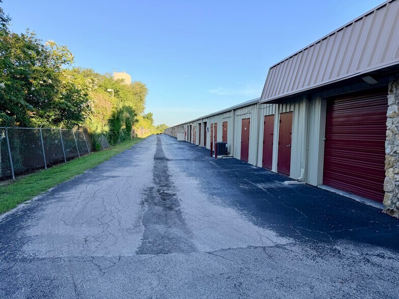 More Photos Of 540 N State Road 434, Altamonte Springs Self Storage For Sale