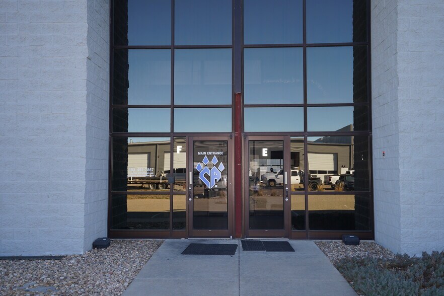 More Photos Of 3773 Monarch St, Frederick Warehouse For Lease