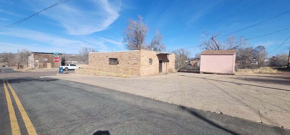 More Photos Of 435 Park Ave, Ash Fork Post Office For Sale