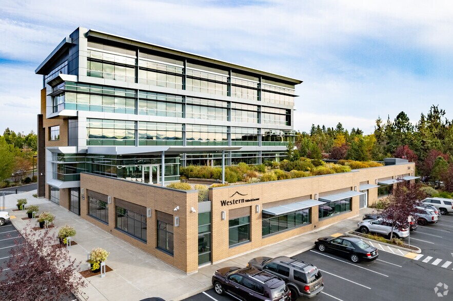 More Photos Of 360 SW Bond St, Bend Office For Lease