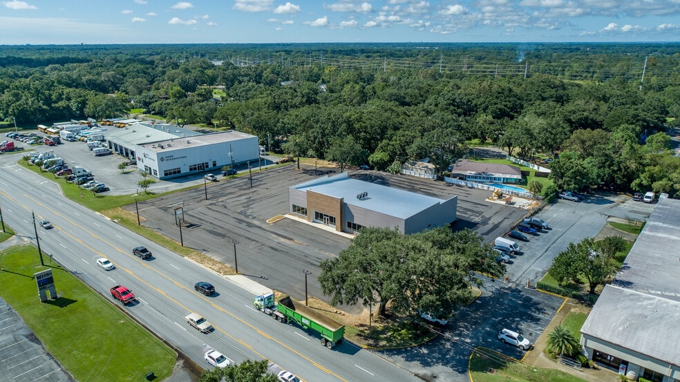 More Photos Of 5901 N W St, Pensacola General Retail For Sale