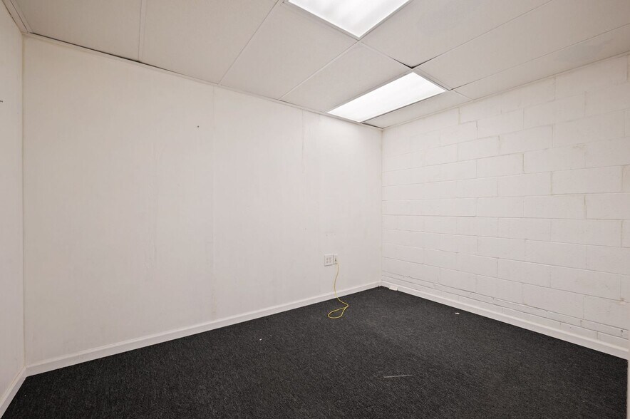 More Photos Of 5335 Butler St, Pittsburgh Storefront Retail Residential For Sale