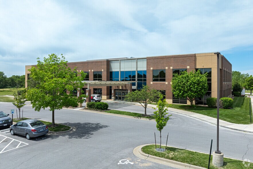 More Photos Of 301 NE Mulberry St, Lee's Summit Medical For Lease