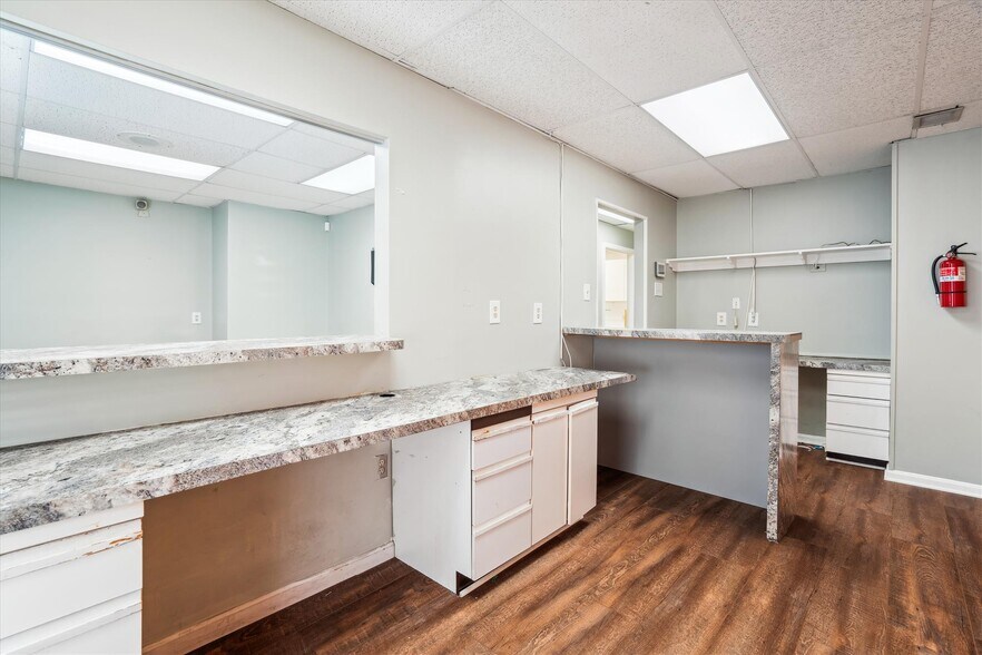 More Photos Of 14333 Laurel Bowie Rd, Laurel Medical For Sale