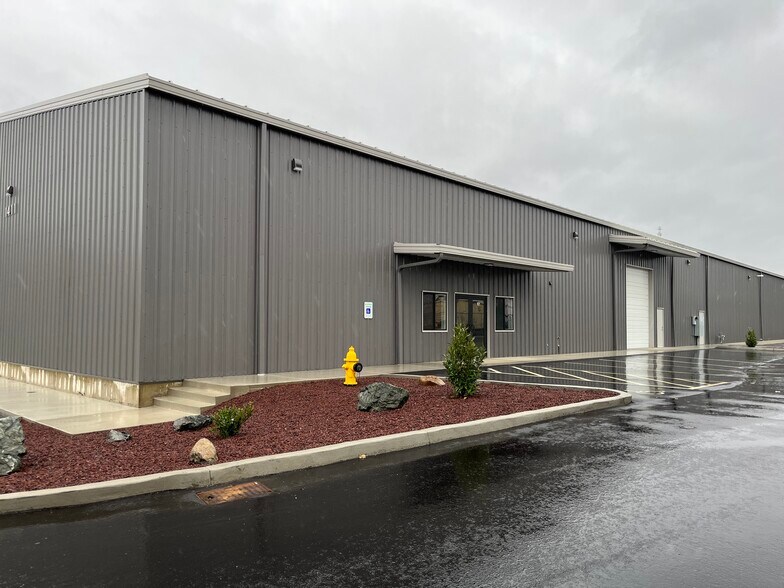 Primary Photo Of 1400-1442 W Smith Rd, Ferndale Industrial For Sale