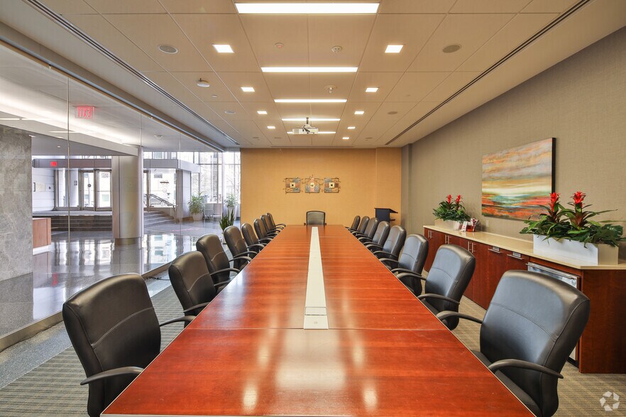 More Photos Of 20 F St NW, Washington Office For Lease