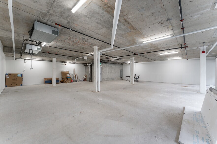 More Photos Of 241 Keefer St, Vancouver Multifamily For Sale