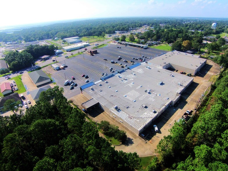 More Photos Of 3436-3544 Main St, Moss Point Unknown For Lease