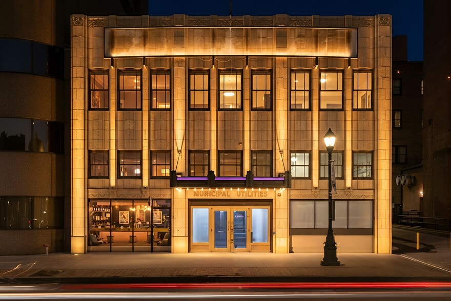 More Photos Of 18 S Nevada Ave, Colorado Springs General Retail For Sale