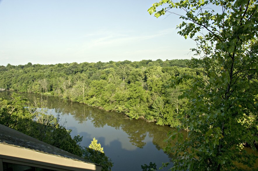 More Photos Of 6099 Riverside Dr, Dublin Office For Lease