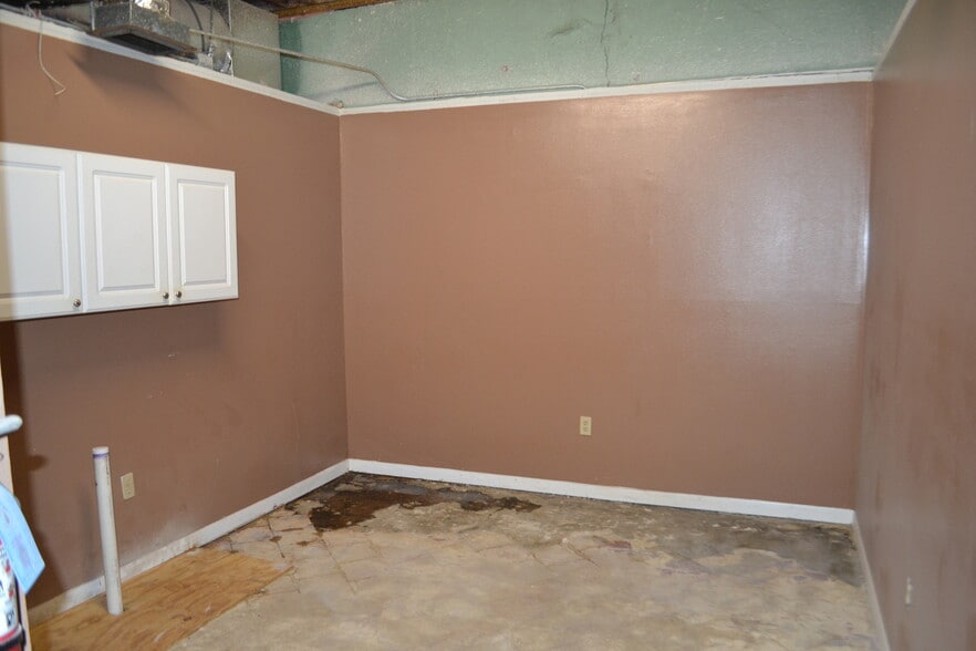 More Photos Of 465 E Main St, Bartow Medical For Lease