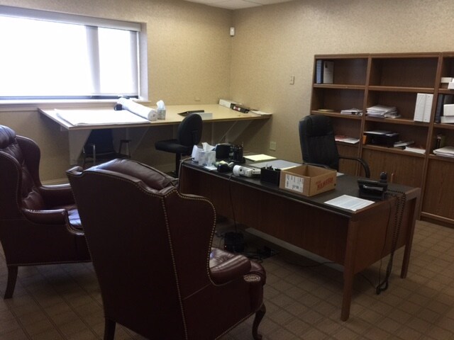 More Photos Of 1701 Loretta Ave, Feasterville Warehouse For Sale