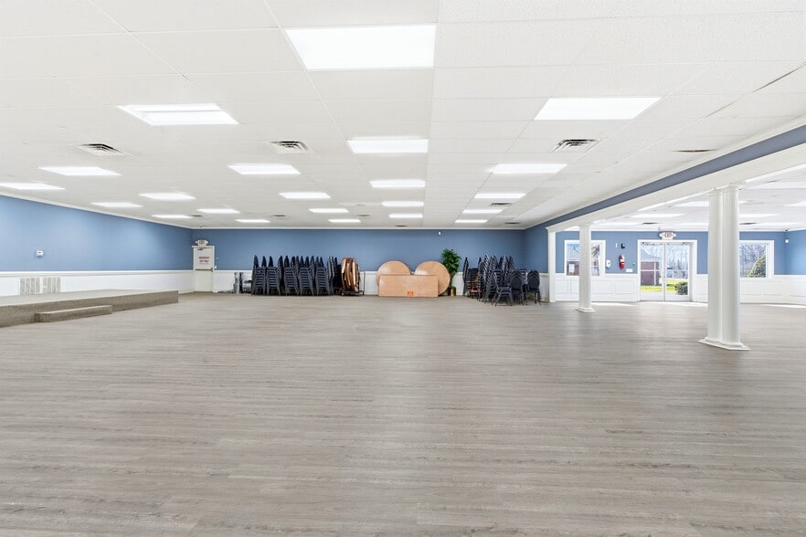 More Photos Of 789 Tennessee St, Bolivar Specialty For Sale