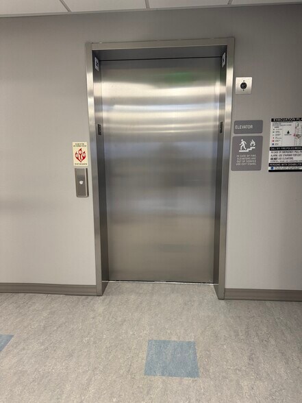 More Photos Of 435 Grand Ave, South San Francisco Office For Sale