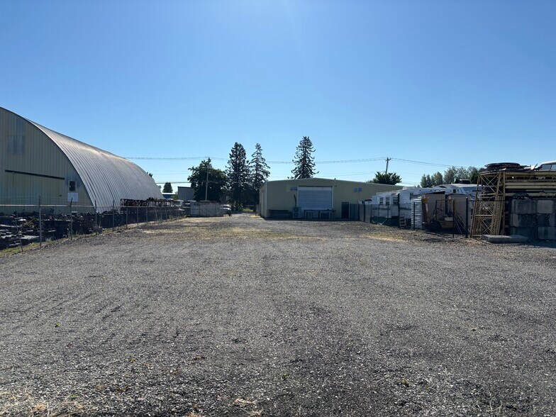More Photos Of 885 NW Dunbar Ave, Troutdale Land For Lease