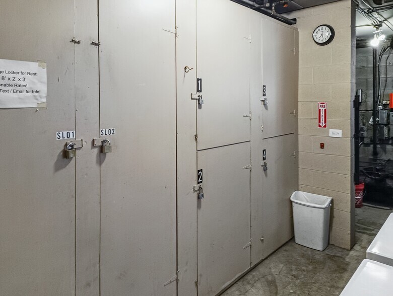 More Photos Of 9250 S Kedzie Ave, Evergreen Park Multifamily For Sale