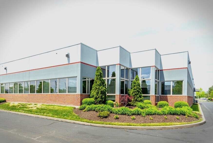 Primary Photo Of 714 Spirit 40 Park Dr, Chesterfield Office For Sale