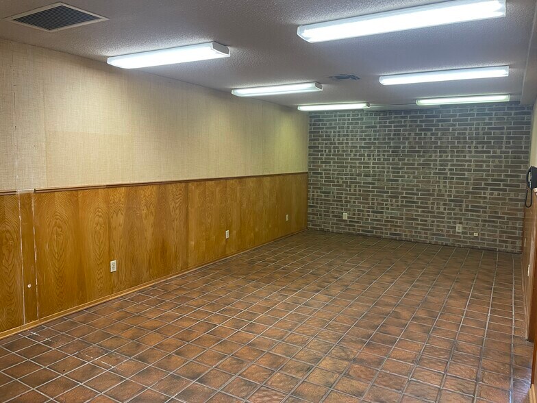 More Photos Of 1020-1030 Sylvania, Fort Worth Land For Sale