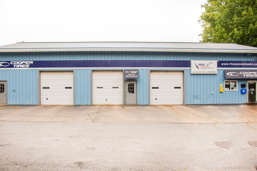 More Photos Of 8 Englewood St, Webster Auto Repair For Sale