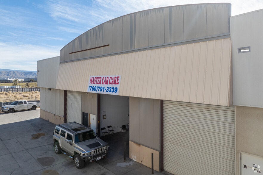 More Photos Of 10881 Santa Fe Ave, Hesperia Warehouse For Lease