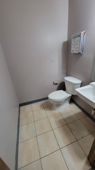 More Photos Of 10207-10235 General Dr, Orlando Warehouse For Lease