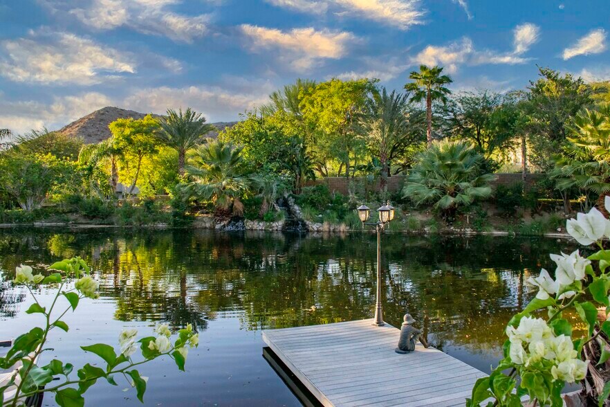 More Photos Of 71555 Jaguar Way, Palm Desert Specialty For Sale