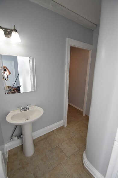 More Photos Of 701 Northampton St, Easton General Retail For Sale