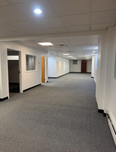 More Photos Of 901 Farmington Ave, West Hartford Medical For Lease