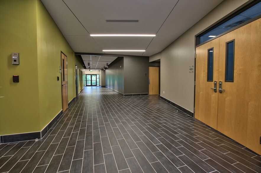 More Photos Of 3717 Apalachee Pky, Tallahassee Loft Creative Space For Lease