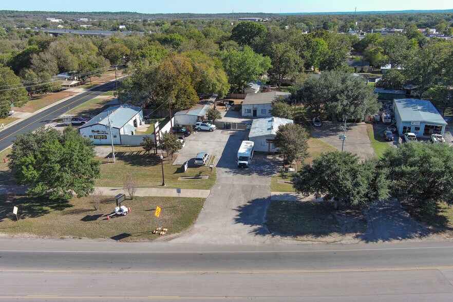More Photos Of , Bastrop Office For Sale