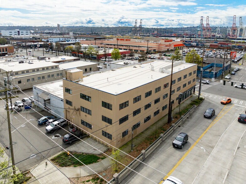 More Photos Of 111 S Lander St, Seattle Loft Creative Space For Sale