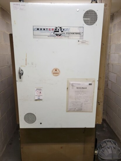 More Photos Of 255 Bank St, Waterbury Office For Sale