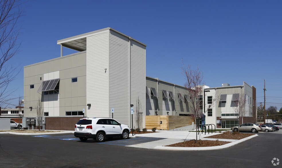 More Photos Of 320 E Main St, Chattanooga Medical For Lease