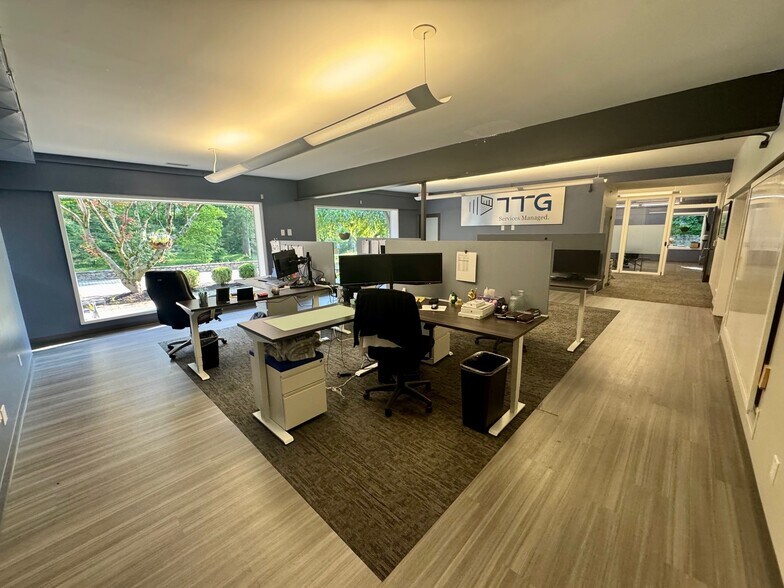 More Photos Of 1266 Manning Pky, Powell Office For Lease