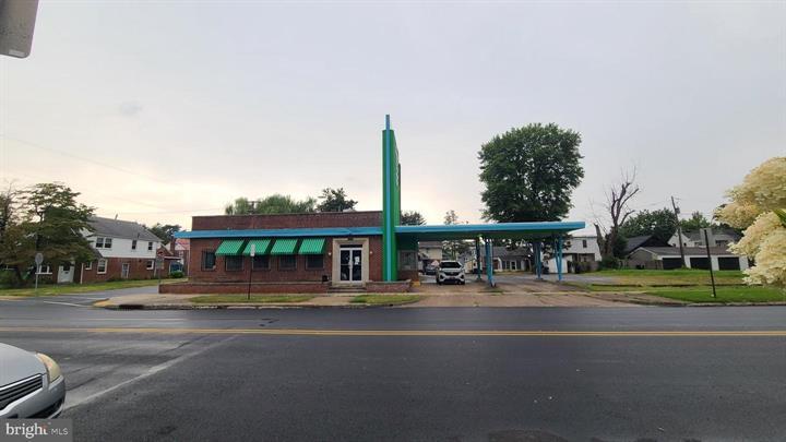 More Photos Of 3114 Hoffman St, Harrisburg Warehouse For Sale