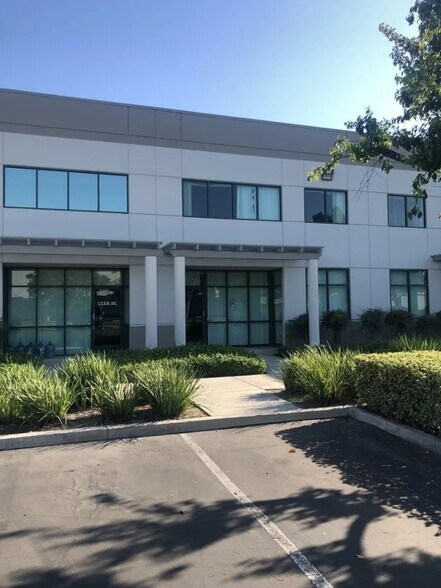 More Photos Of 3100 E Cedar St, Ontario Warehouse For Lease