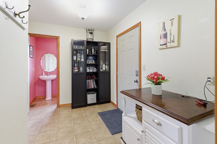 More Photos Of 25695 Mulberry Rd, Webb City Winery Vineyard For Sale