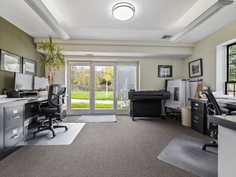 More Photos Of 21 Eliot St, Natick Office For Sale