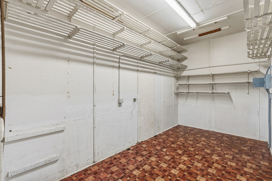 More Photos Of 5186 Gravenstein Hwy S, Sebastopol Restaurant For Sale