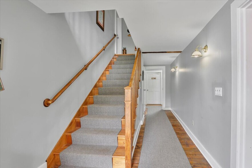 More Photos Of 326 Route 87, Columbia Office For Lease